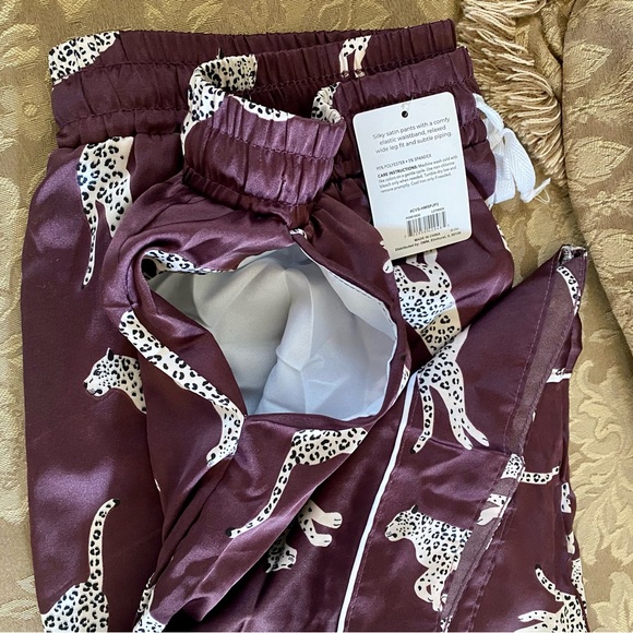 Hello Mello leopard print pants lounge pajamas - Picture 5 of 6